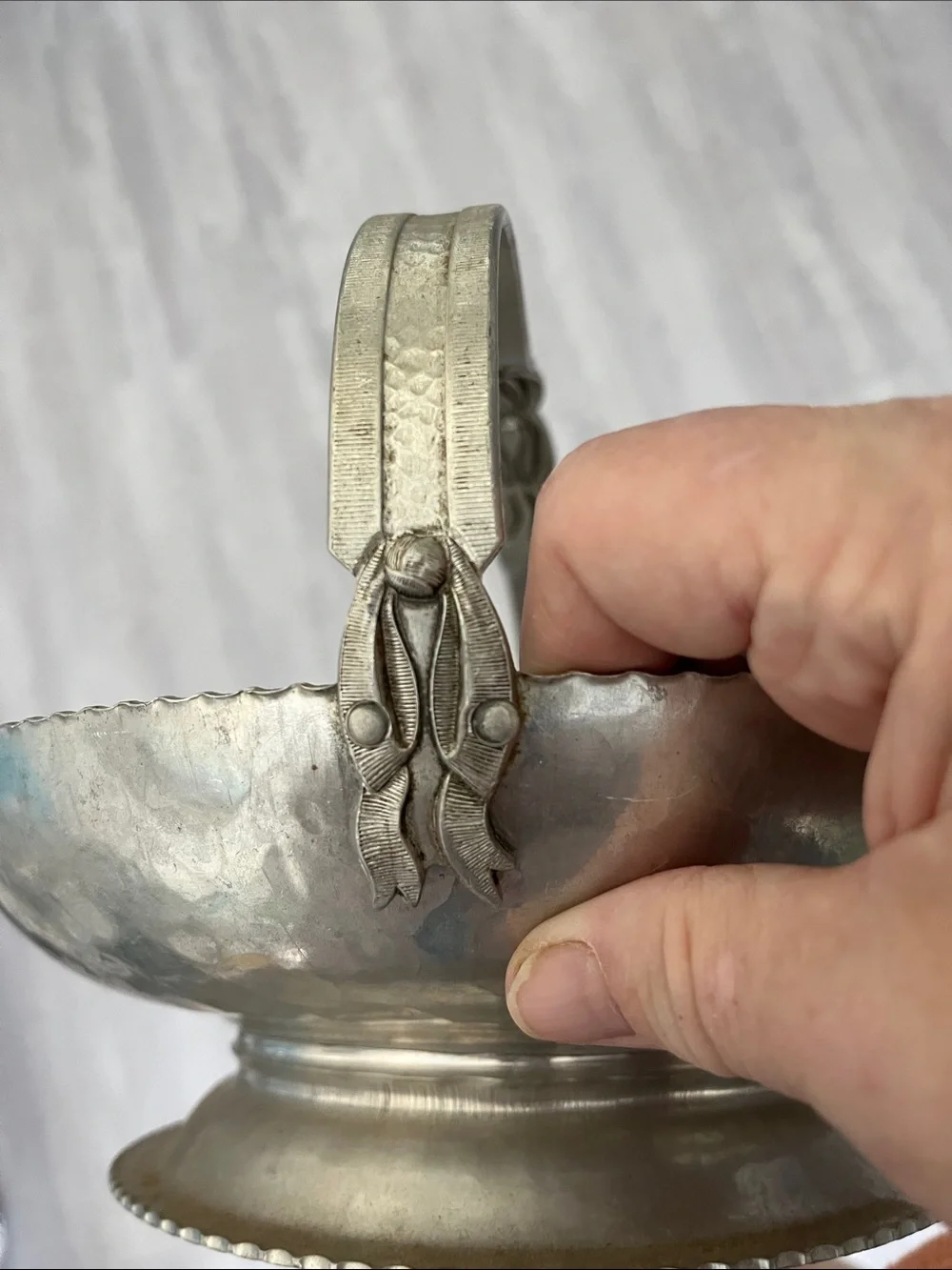 Hand Wrought Creations by Rodney Kent #466 Tulips 1940’s Hammered basket RARE